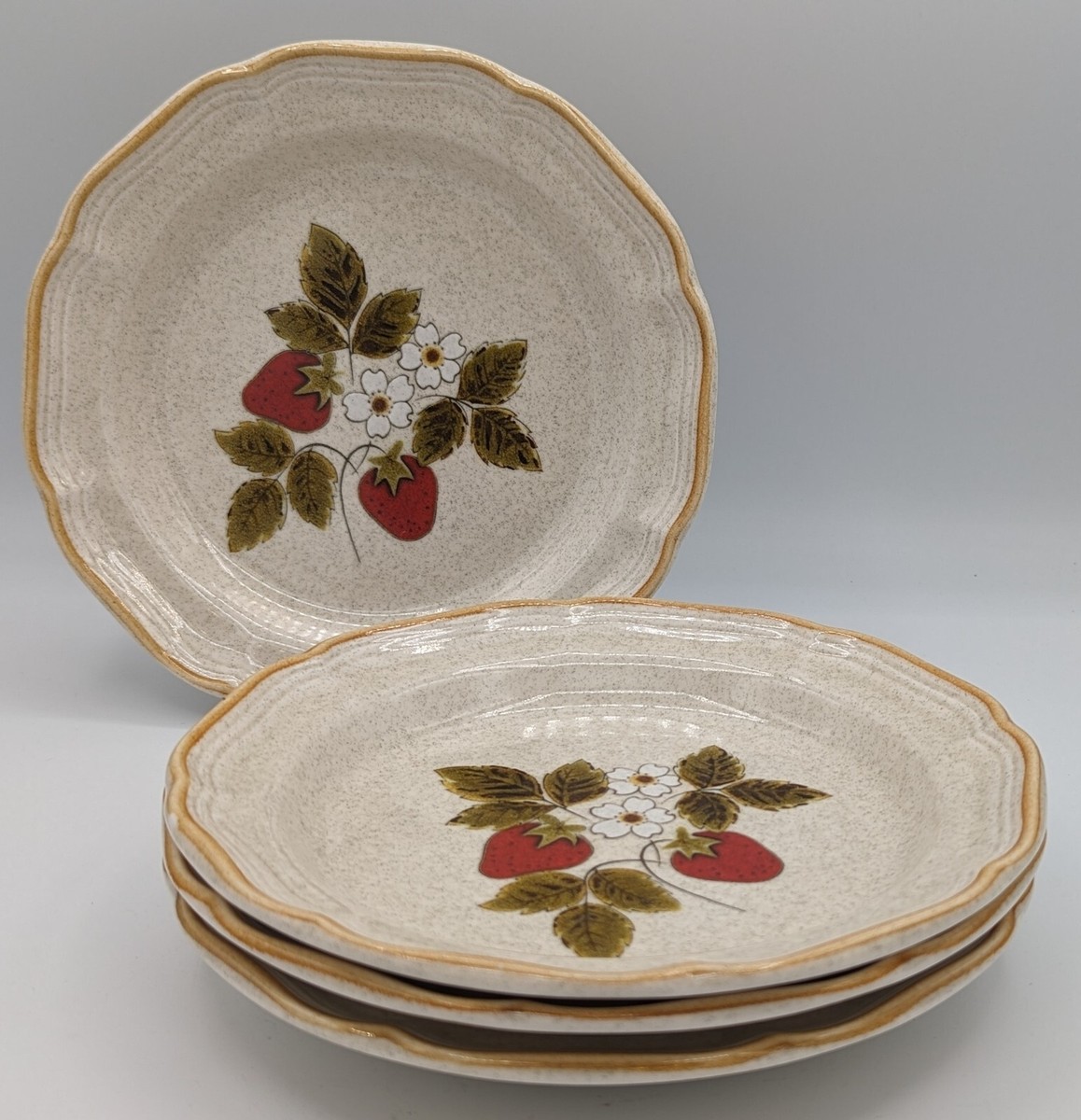 Set of 4 Mikasa Strawberry Festival 8