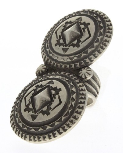 8.25 - Sterling Silver Double Concho Statement Ring By Calvin Martinez - Picture 3 of 5