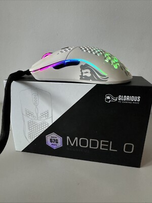 Glorious Model O Wired Matt White Gaming Mouse 67 Gramm