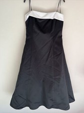 Jump Apparel Ball Gown Womens Size 19/20 Black/White