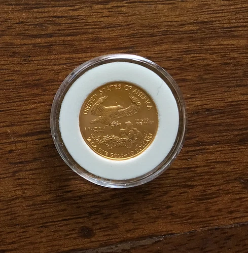 2013 1/4 oz Brilliant Uncirculated Gold American Eagle $10 Coin in Airtite