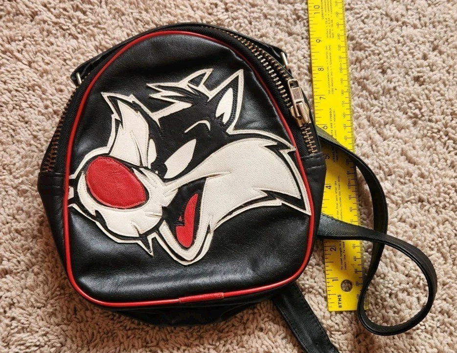 Looney Tunes Backpack In Collectible Looney Tunes Items for  display picture 2