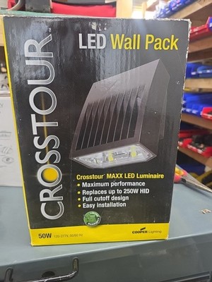 Lumark Crosstour MAXX LED Wall Pack  50W Carbon Bronze XTOR5A Cooper Lighting