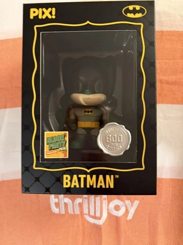 Thrilljoy Block Party MEGACON  2026  Pix Batman  Hero 800 Ripped