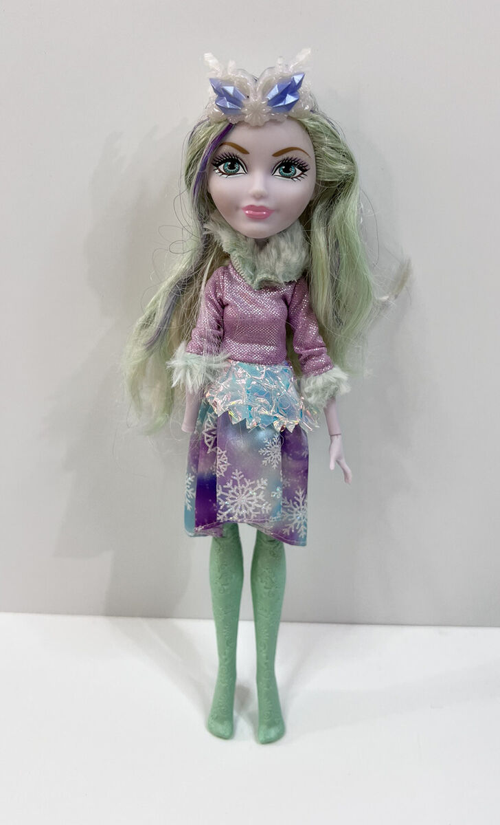 Bonecas Ever After High Cristal Winter Usada