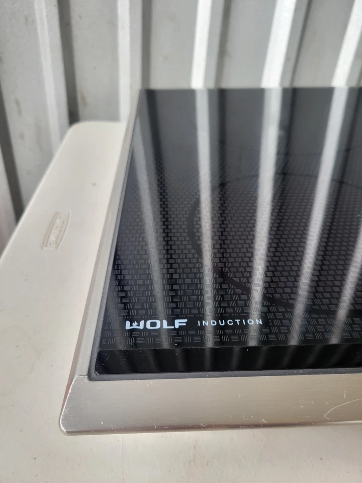 Wolf Induction CT15I/S Black Two Burner Induction Cooktop, Stainless Steel 15” - Image 2 of 4