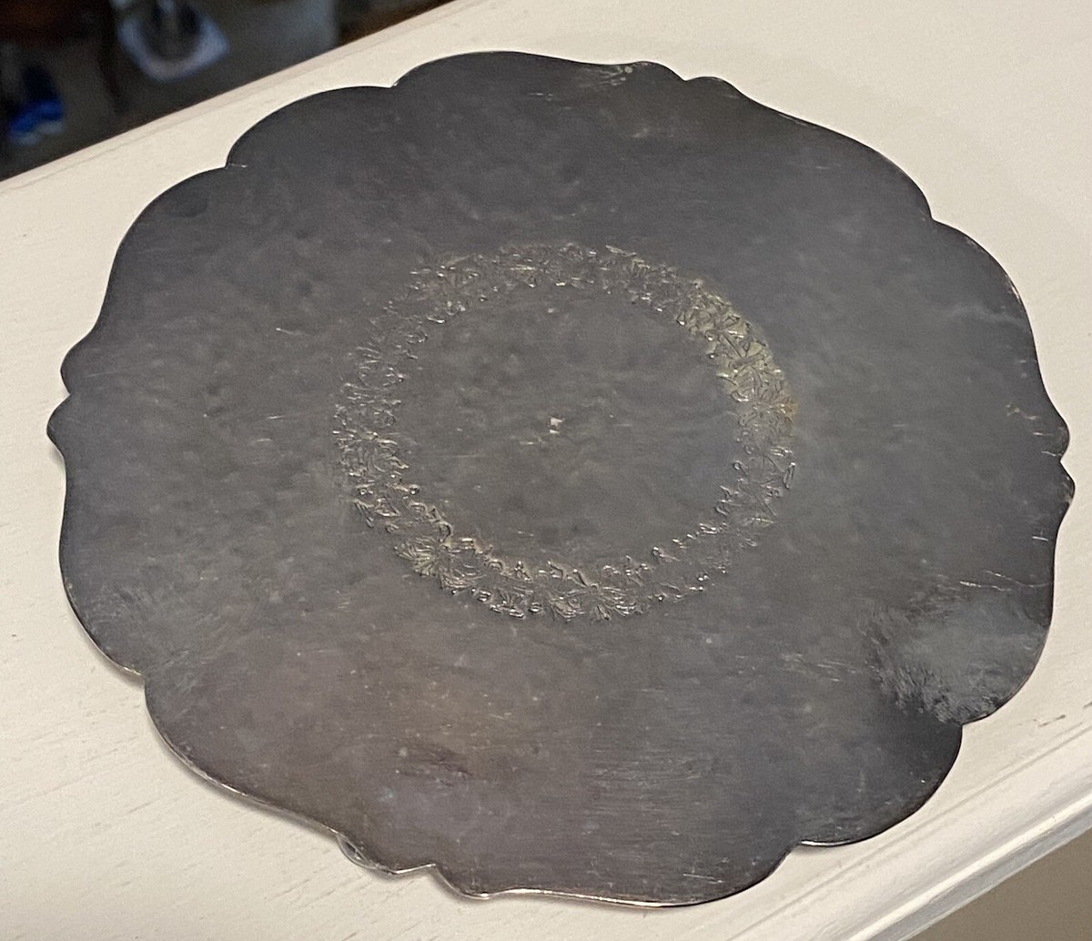 L.B.S.CO SUPERFINE E.P.N.S. TRIVET TRAY SILVER PLATE TRI-FOOTED