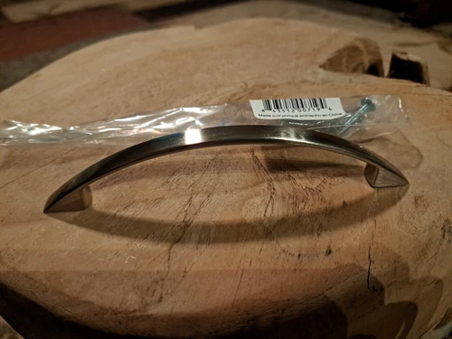 Elements Somerset 81065-SN Cabinet Pull Handle in Satin Nickel - Picture 2 of 5