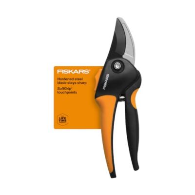 Fiskars Bypass Pruning Shears, Branch Cutter w/ 5/8'' Cut Capacity NEW IN PACKAGE