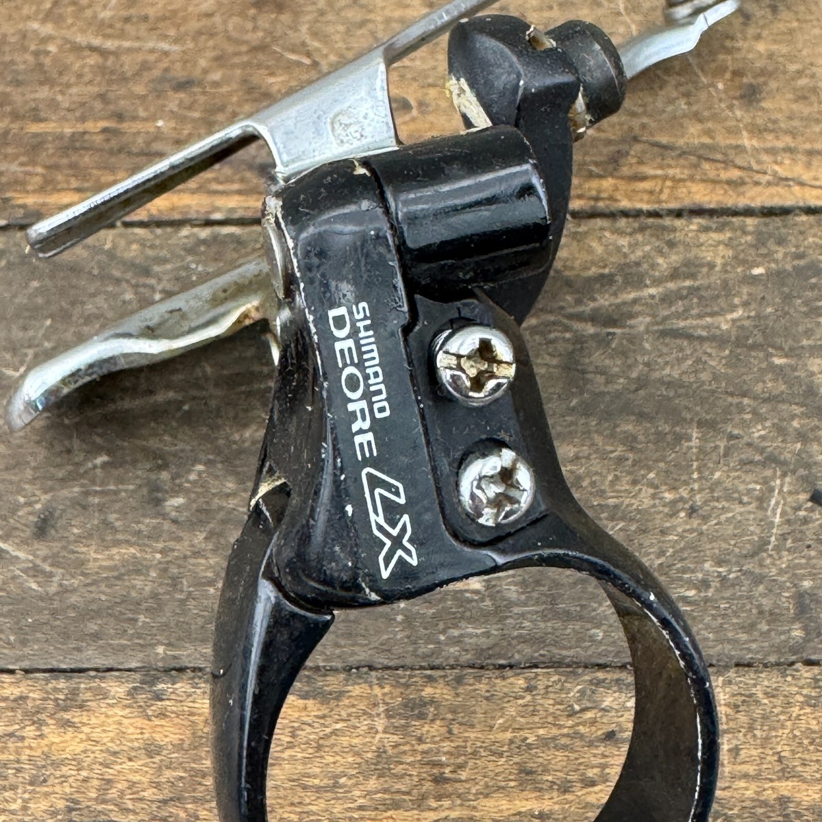 Daum Frances製 
琥珀色の動物彫刻 The James Brand Duval Folding Knife 2.65