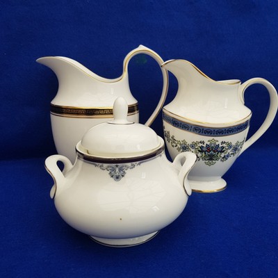 3 VINTAGE VERSCHIEDENE KRÜGE & ZUCKERSCHALEN