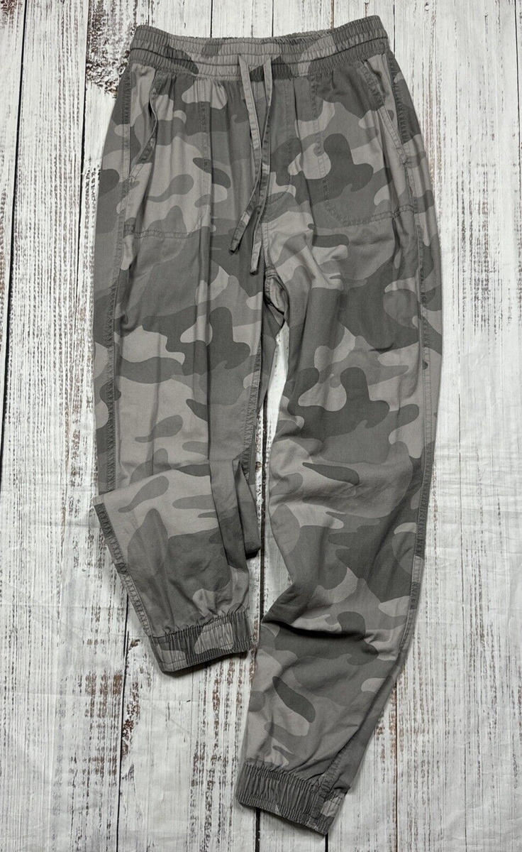 HOLLISTER ULTRA HIGH RISE JOGGER STYLE PANTS CAMO JUNIORS SIZE XS PULL ON