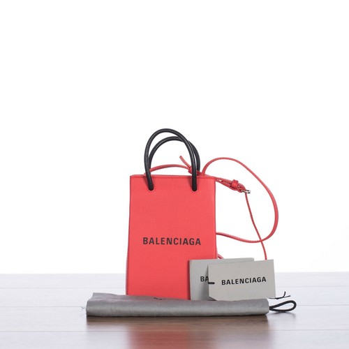 Balenciaga Soporte Para Teléfono De Compras De $950 en piel de becerro ROJO  | eBay