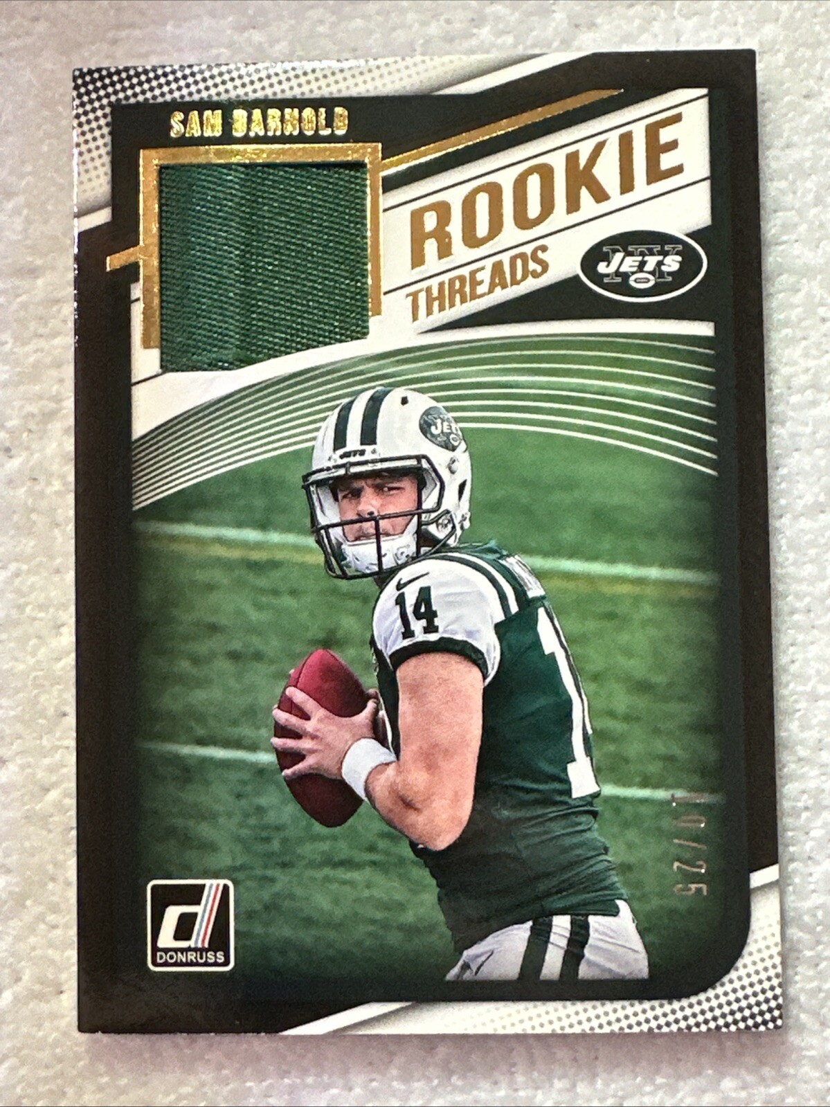 2018 Panini Donruss Sam Darnold Rookie Threads Prime GU Jersey #d 10/25 Jets