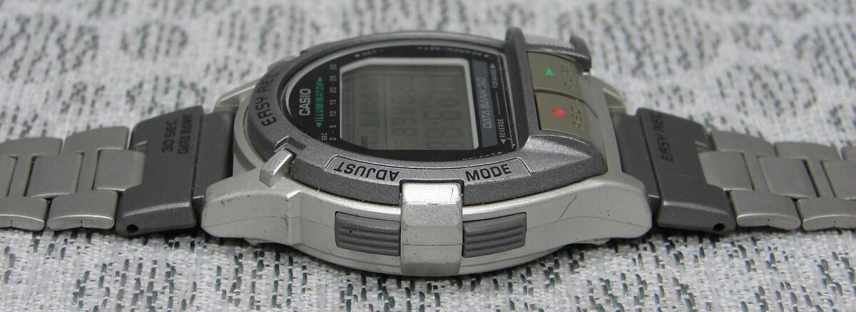 NEW-Old-Stock CASIO 1590 DB-V300 TeleMemo DATA BANK 30 NEW-Old-Stock CASIO 1590 DB-V300 TeleMemo DATA BANK 30