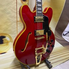 SEMI-HOLLOW ES335 electric guitar High quality gold hardware tremolo bridge