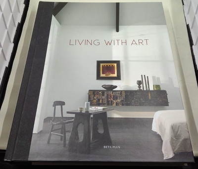 Living with Art 2022 HC Mark Getlein Wim Pauwels Beta-Plus