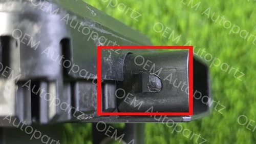 Lexus ES350 2013 Transmission computer Module 89530-33290 Oem Used - Picture 2 of 15