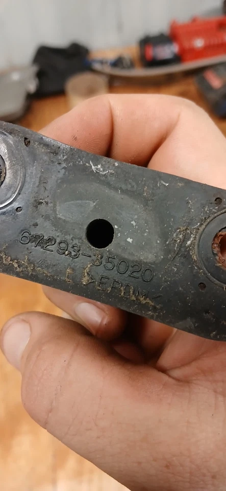 2003-2009 Toyota 4runner Rear Liftgate Lh & Rh Stopper Support Set Of 2 & Bolts - Image 4 of 4