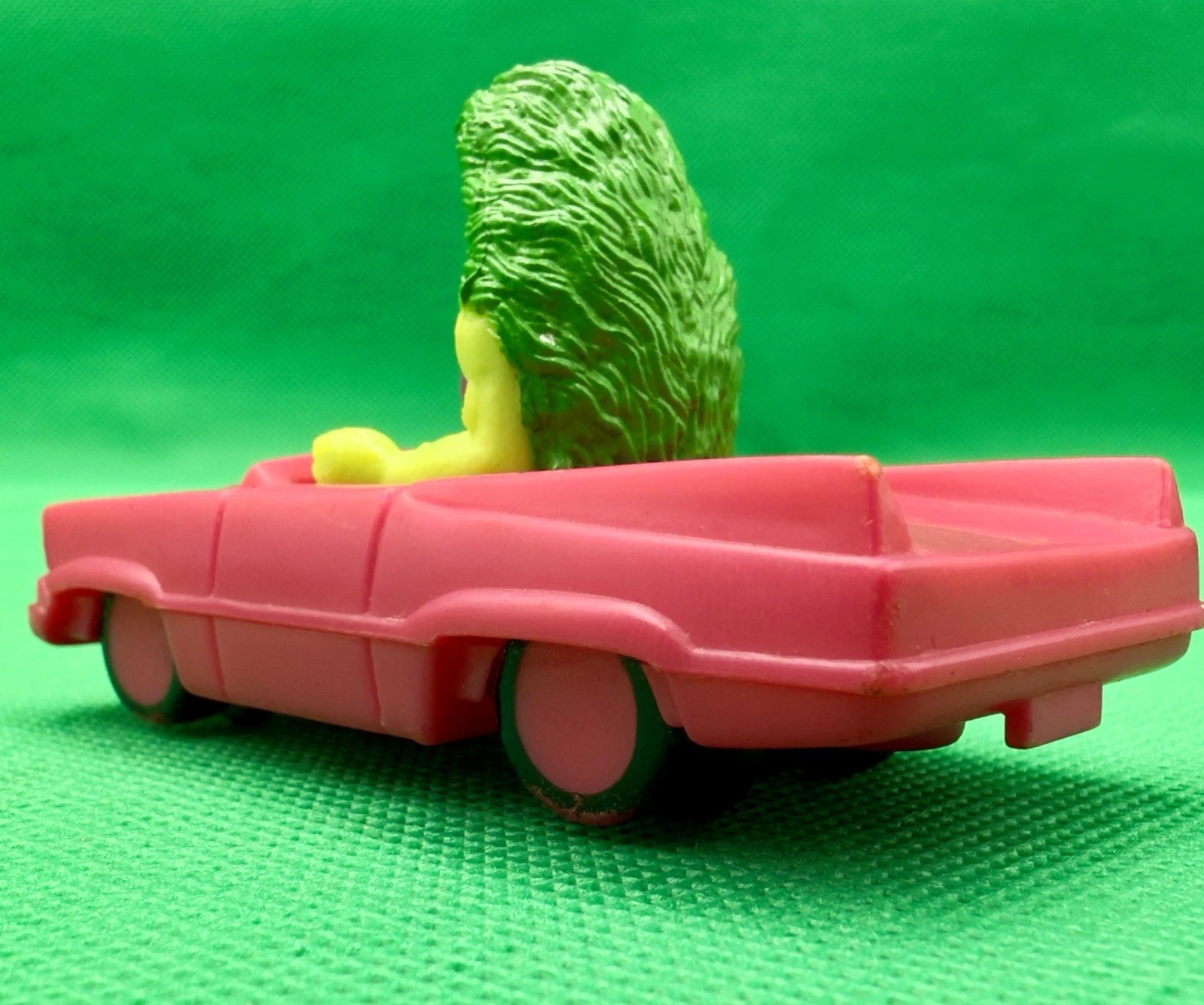 She-Hulk Pink Car photo 3