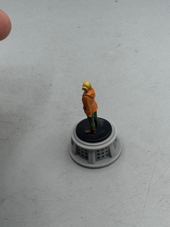 Figura Wizkids Juegos del Hambre Distrito 3 Mujer Foto 2 de 4