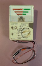 Vintage Micronta Battery Tester 22-032 Radio Shack Multi-Battery Checker
