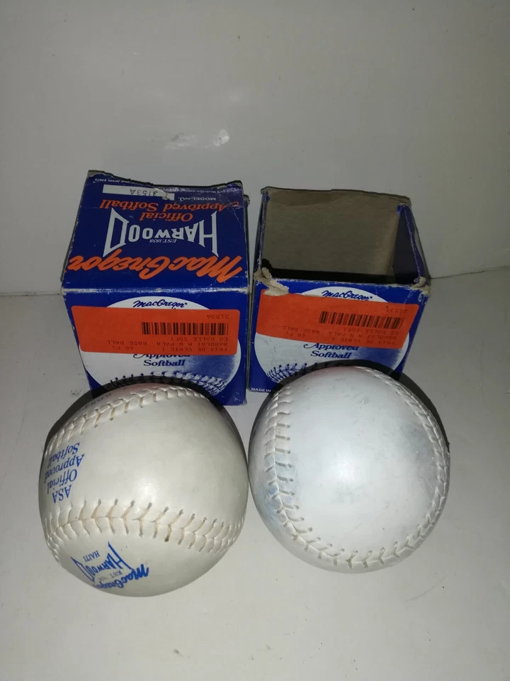 LOT 2 BALLE MAC GREGOR  OFFICIEL SOFTBALL MODELE 3153 A AVEC BOITE VINTAGE 1979 - Image 2 of 4