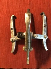 Powerbuilt 5.9" 150MM Gear Puller