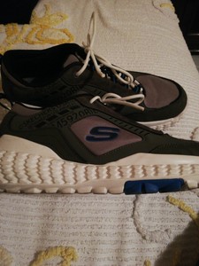skechers monster uomo