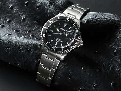 SEIKO Vintage Design Solar Watch SZEV011 Worldwide Warranty DE