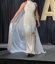Ashley Lauren Gorgeous Ivory Pearl Liquid Beaded Gown With Cape, Size 8, 1936
