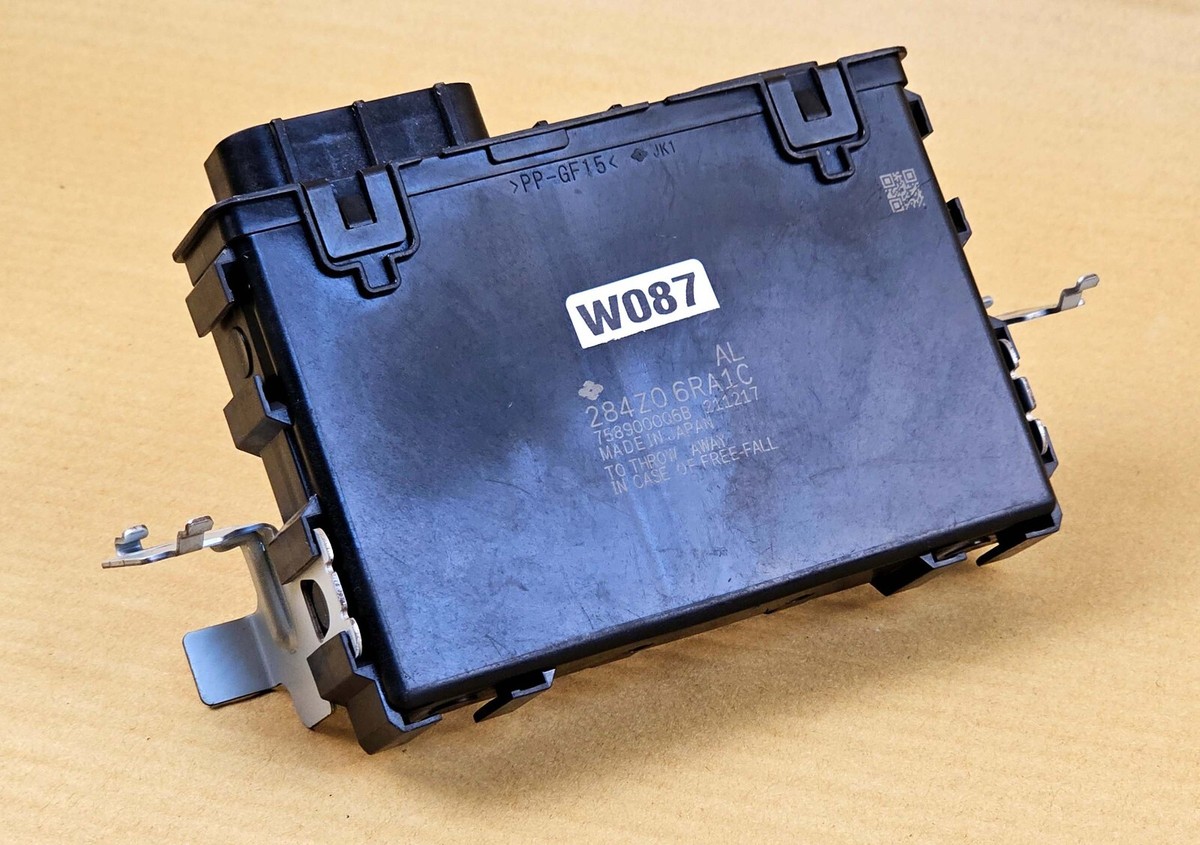284Z0-6RA1C Nissan Rogue 2021-2023 Central Gateway Controller