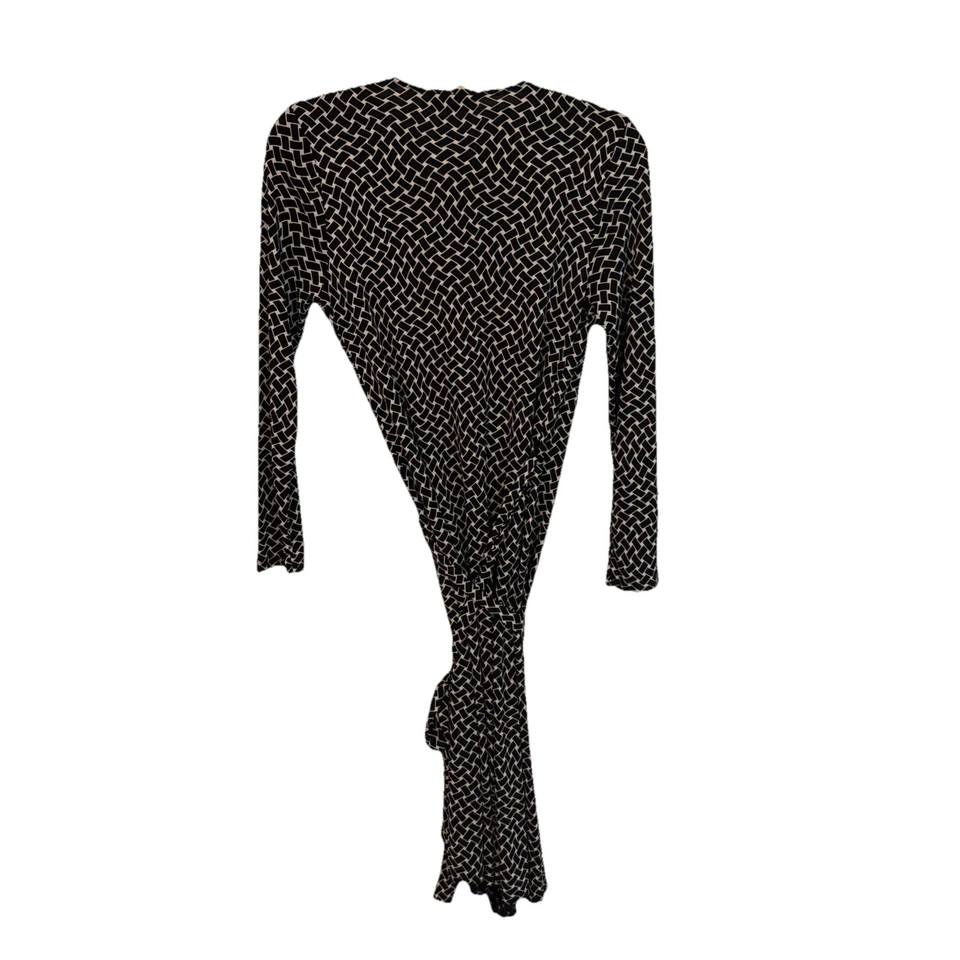 Vestido The Limited Feminino M Manga Longa Completo Preto Creme Geométrico Poliéster - Imagem 2 de 4