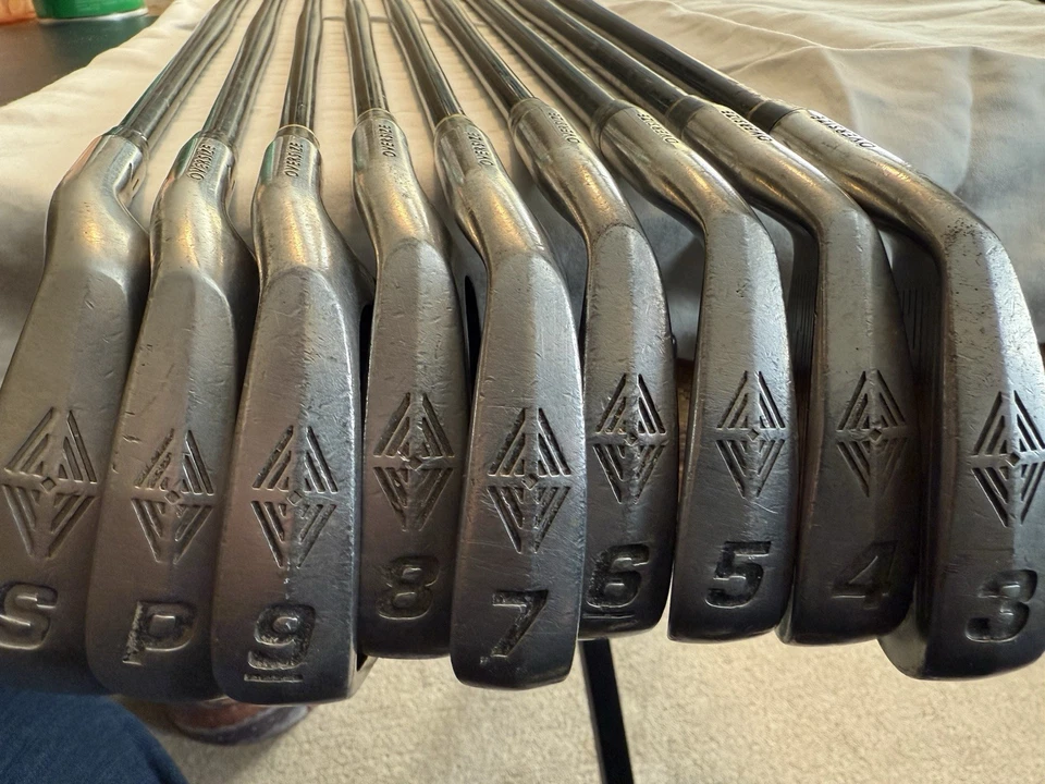 Top-Flite Tour Iron Set 3-SW 9 Clubs Fenwick R-80 Graphite Shafts RH - Image 2 of 4
