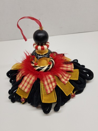Black Tassel from Silvestri Kelly Paulk Collection Yellow Finial Red Feathers - Picture 3 of 9