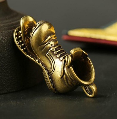 Rare Chinese bronze handmade crocodile shoes Statue figure netsuke pendant