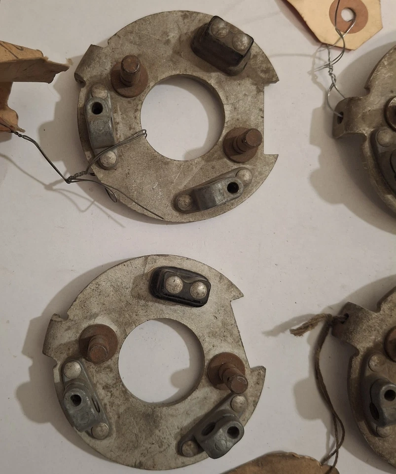 1932-36 Ford V8 Distributor Breaker Plate Assembly 18-12151 (USED, 5 pieces) - Image 3 of 4