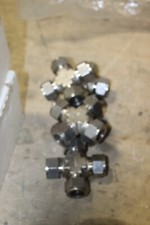 5 NEW SWAGELOK SS  UNION CROSS FITTING LARGE