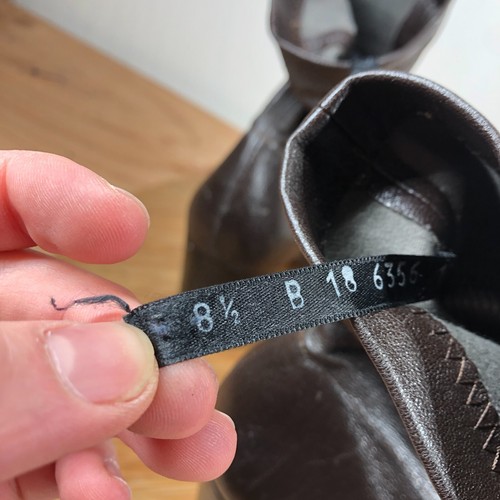 Robert Clergerie Boots Womens 8.5 B Brown Leather Classic Career Block Heels - Picture 9 of 19