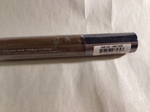 Corrector Ulta Beauty Youthful Glow con ácido hialurónico OSCURO FRESCO O PROFUNDO CÁLIDO - Imagen 4 de 6