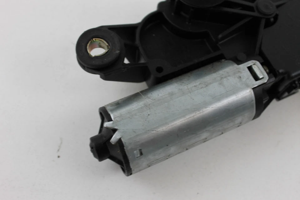 00-06 BMW E53 X5 series WINDSHIELD SYSTEM REAR WIPER WINDOW DRIVE MOTOR 6927851 - Image 3 of 4