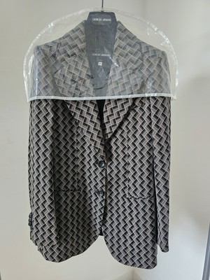 Stunning Giorgio Armani vintage tailored jacket, size 38 EU