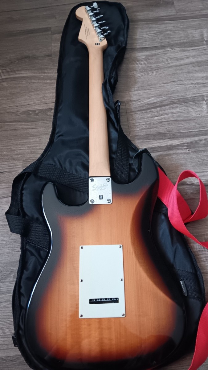 Fender Squier Bullet Stratocaster 2008 | eBay