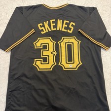 Pittsburgh Pirates Collecting and Fan Guide 68