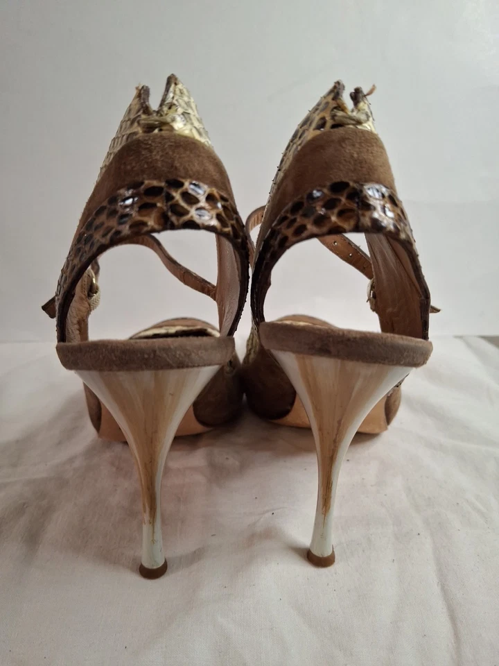 Zapatos de salón de gamuza LATITUDE FEMME para mujer con estampado animal talla 36,5 (433) Foto 4 de 4