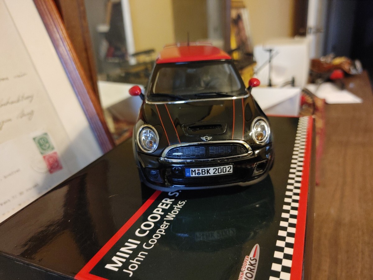 R56 John Cooper Works Model Car 1:18