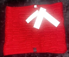 NEW Calvin Klein Christmas Red Knitted Infinity Loop Scarf BNWT