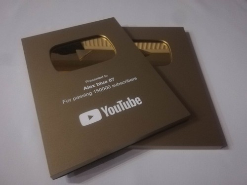 Gold play youtube button, przycisk youtube, your channel name twoja nazwa kanału - Zdjęcie 2 z 14