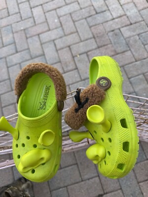 DreamWorks x Crocs Classic Clog “Shrek” (NEW) | 209373-3TX