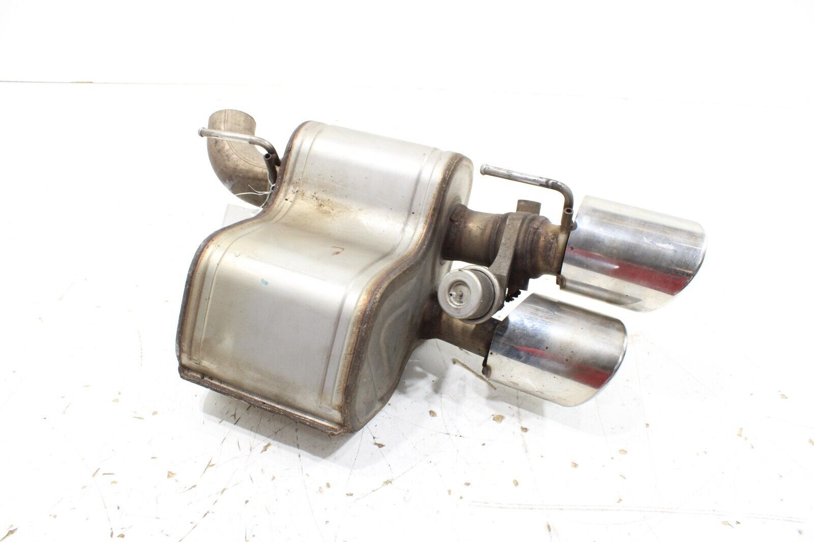 14-20 MASERATI GHIBLI 3.0L EXHAUST SYSTEM REAR RIGHT SIDE MUFFLER & TIPS OEM CUT